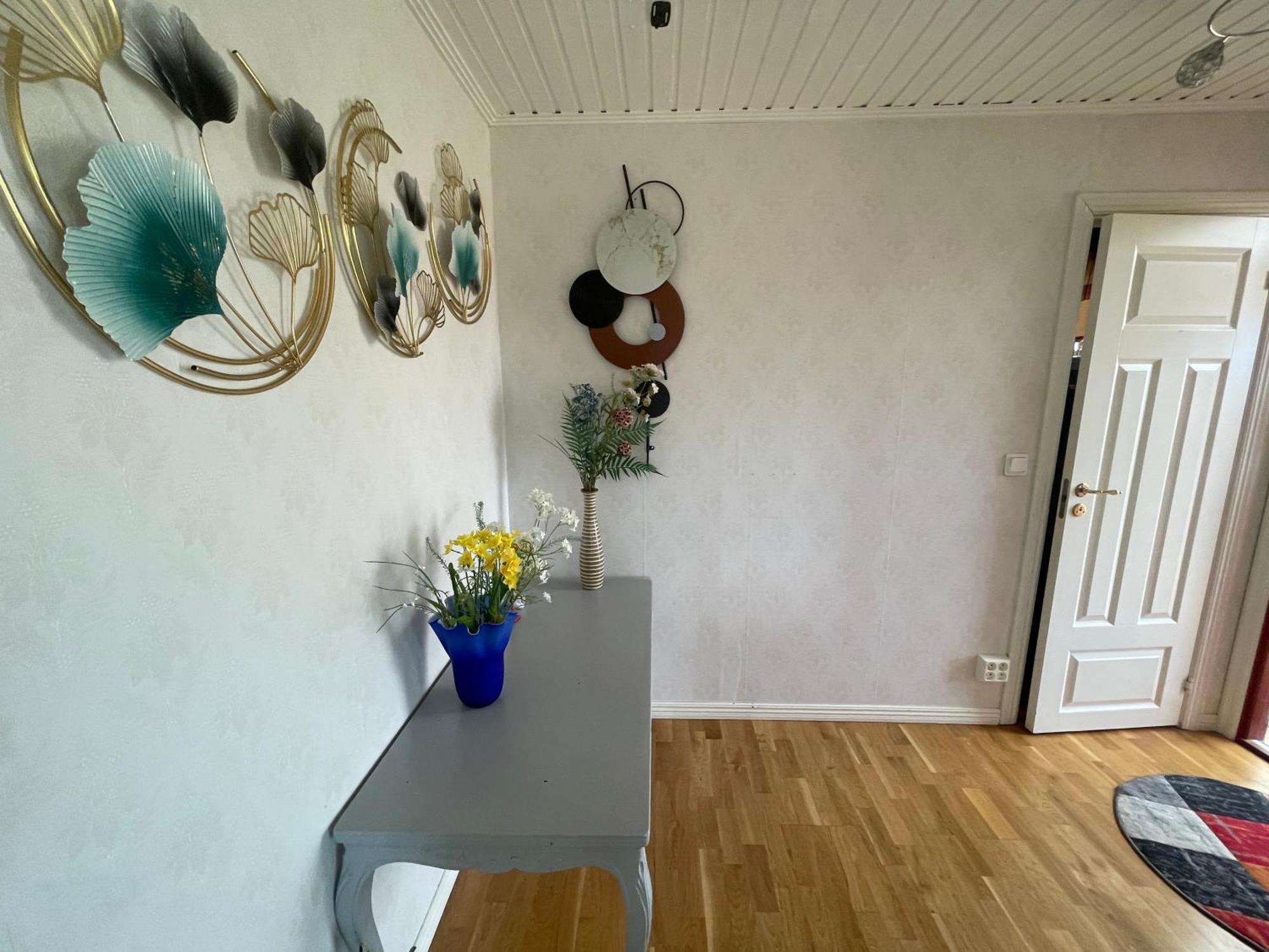 Luxury Villa By Lake Welcome You Йо Екстер'єр фото
